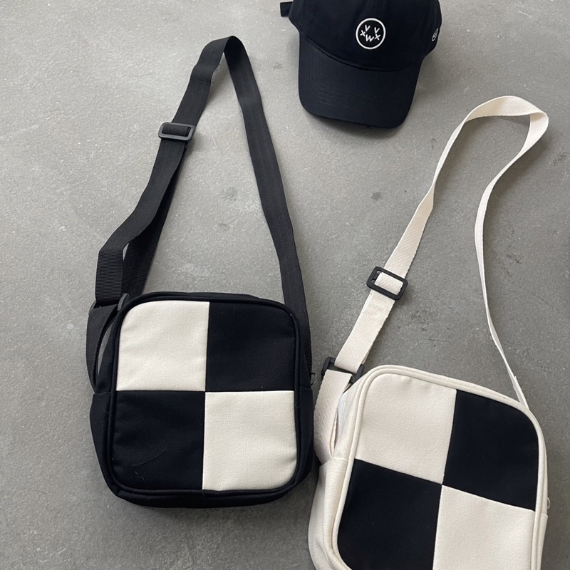 Túi Tote Đeo Chéo “Mini Checked Bag” Vải Canvas