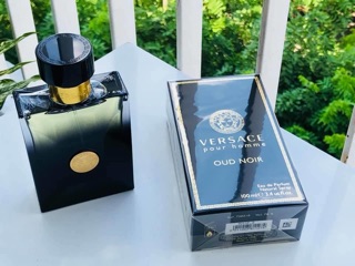 Nước hoa Ver sace Pour Homme Oud Noir Edp 100ml