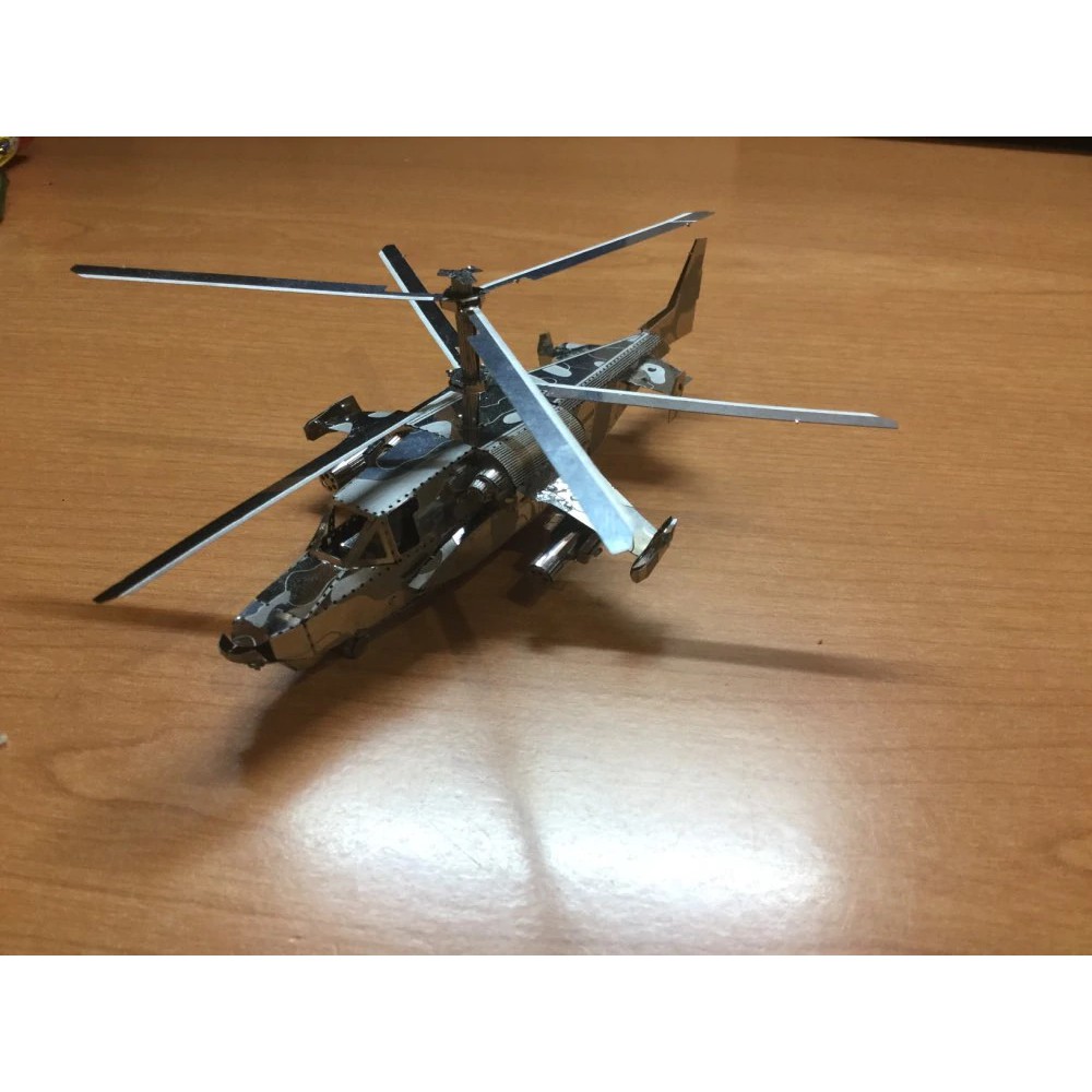 Mô hình 3D kim loại lắp ráp máy bay trực thăng tấn công Kamov Ka-50