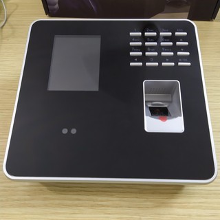 Máy chấm công khuôn mặt MB20