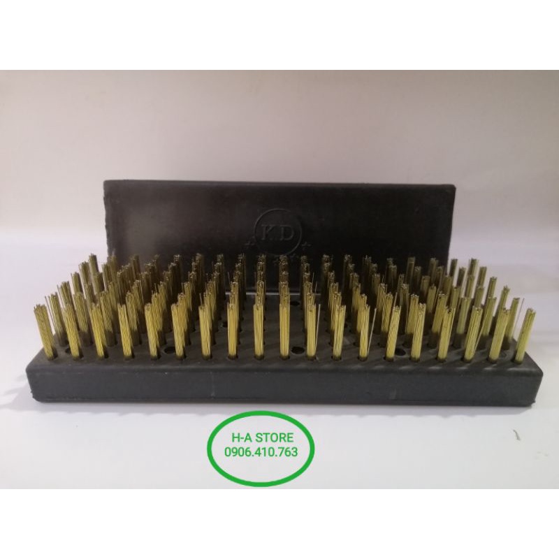 Bàn chải sắt đánh rỉ dùng vệ sinh bề mặt kim loại sàn nhà có tay cầm