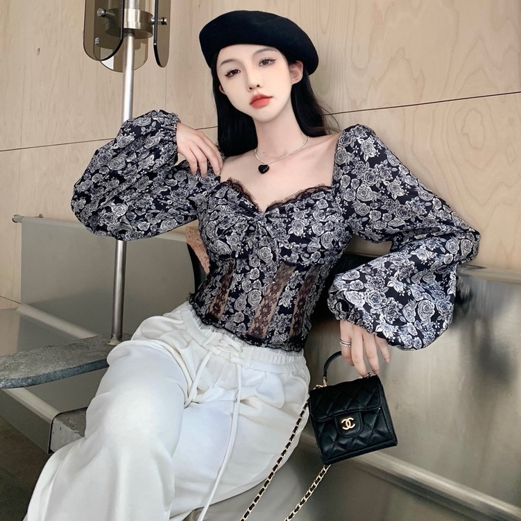 Bộ Áo Hoa Tay Phồng Dài Dáng Ôm + Quần Short Lưng Cao Co Giãn Thời Trang Hàn Quốc Quyến Rũ Cho Nữ