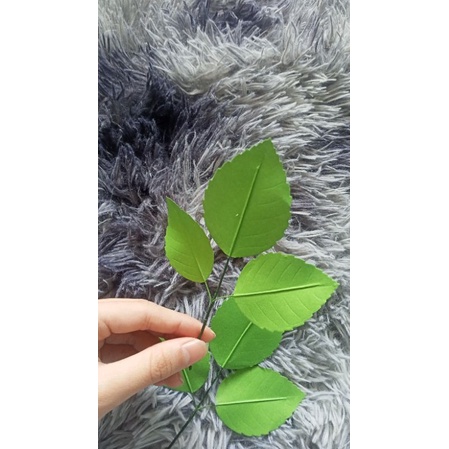 Lá hoa hồng 15k/10