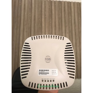 Aruba 135 wifi chịu tải cao
