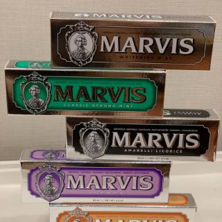 KEM ĐÁNH TRẮNG RĂNG MARVIS Ý