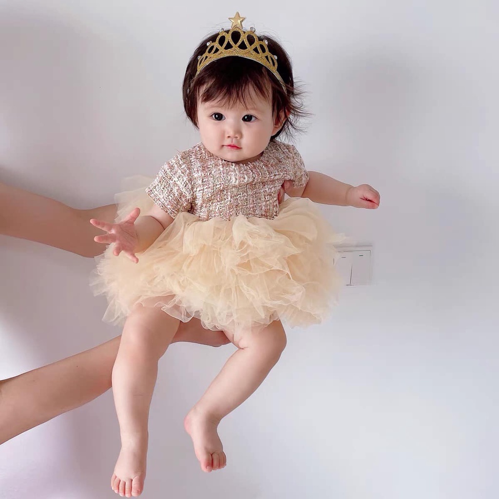 Váy công chúa dạ tweed