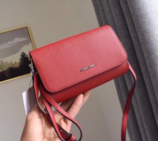 TÚI CALVIN KLEIN CROSSBODY BAG CHUẨN AUTH