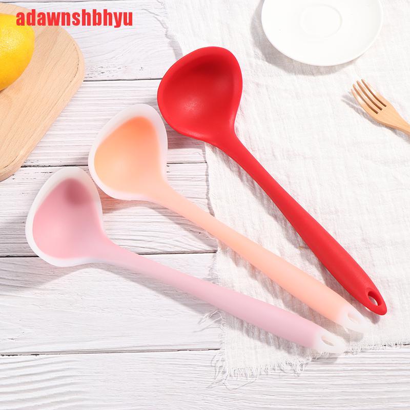 1 Muỗng Ăn Bằng Silicon Chịu Nhiệt Tốt
