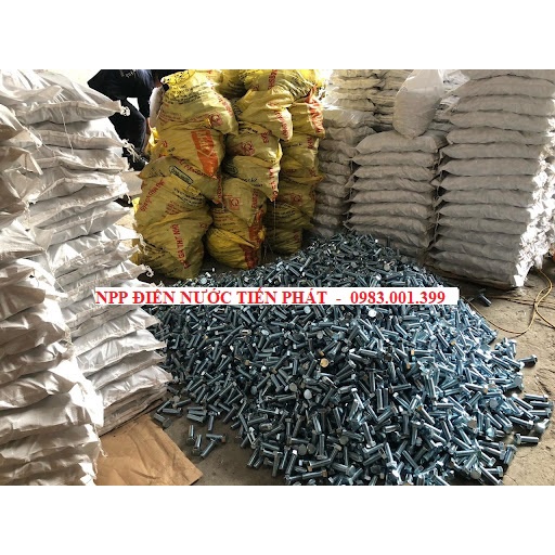 Bu lông lục giác – bulong con tán 6mm, 8mm, 10mm chiều dài nhiều cỡ từ 20mm đến 200mm (giá/ 1 bộ)