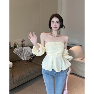 Áo bẹt trễ vai tay phồng tiểu thư
