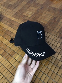 Mũ clownz.