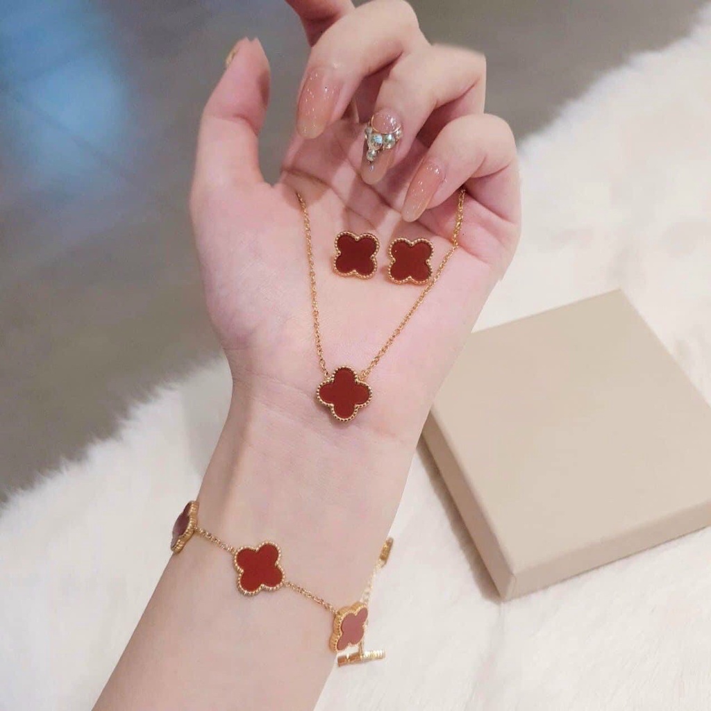 Set titan 3 món bông tai - lắc tay - vòng cổ hình cỏ 4 lá nhiều màu 🍀 🍀 🍀
