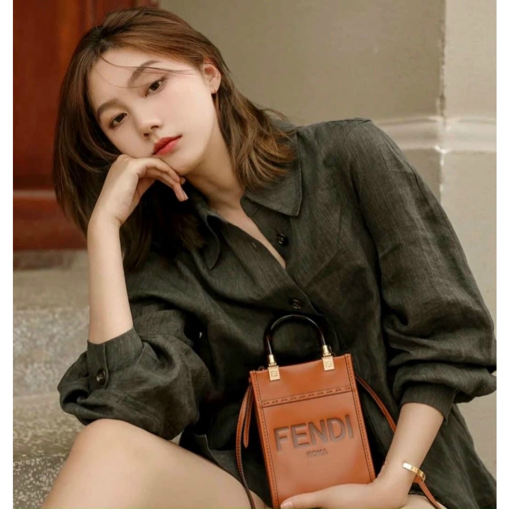 Túi xách quai nhựa chữ size 18 cm fullbox