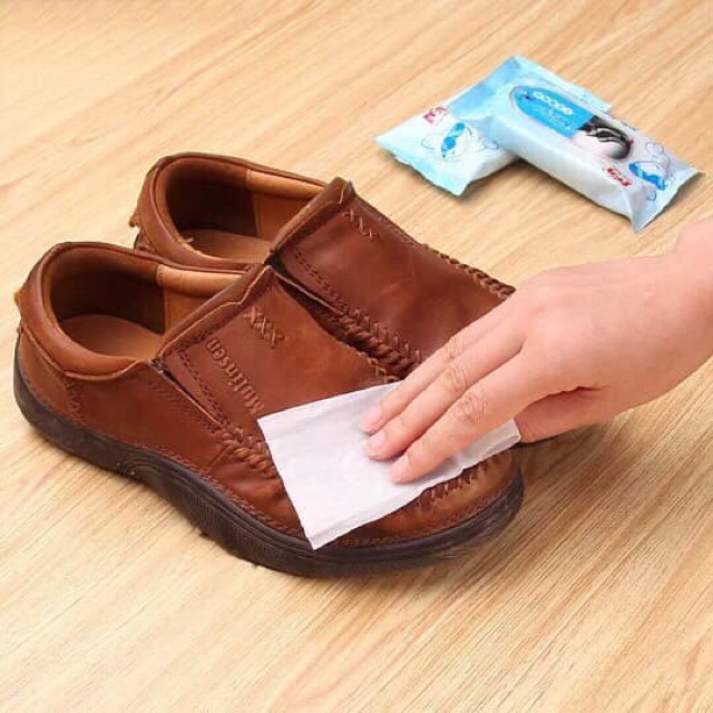 Gói 10 giấy lau giày mini bỏ túi