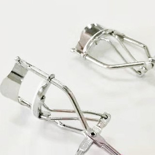 Kẹp bấm lông mi tạo cong 30EYE