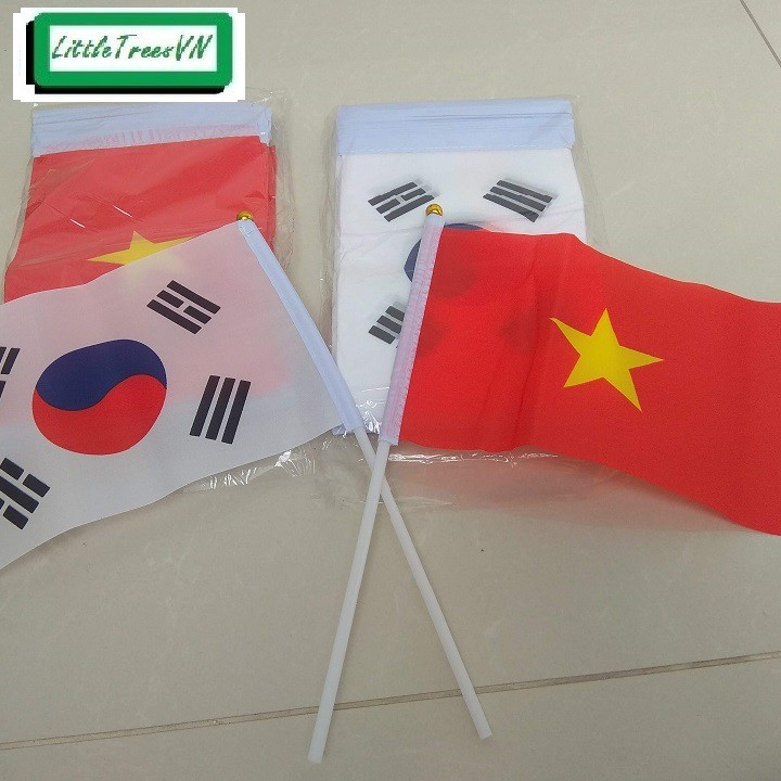 10 lá cờ Việt Nam - tặng kèm 1 cờ Hàn Quốc