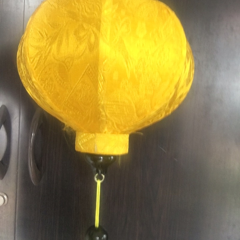 Combo 10 lồng đèn tròn 20cm vải lụa (vàng)