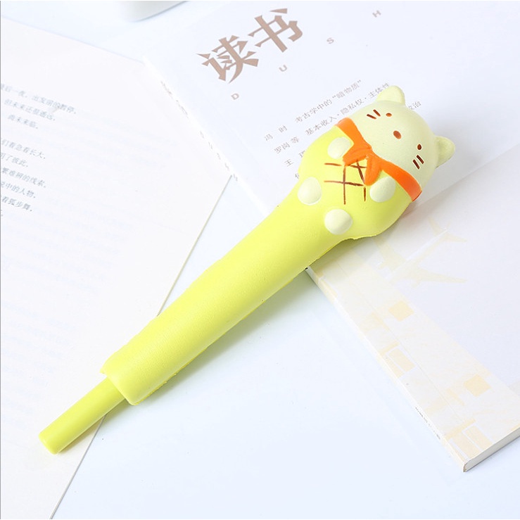 Bút nước hình thú Squise vỏ mềm sờ cực thích BUTMEM255