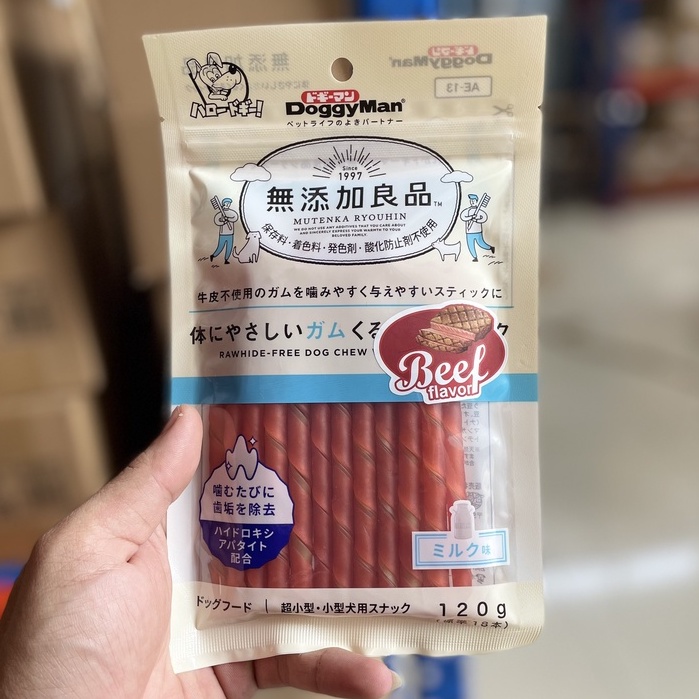 Que gặm hương bò DoggyMan 120gr dành cho chó cưng.