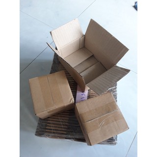 50 hộp 15x15x10 cm