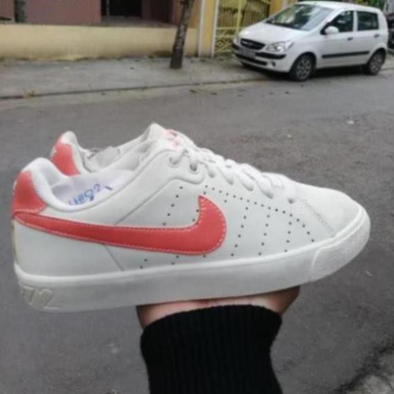 salle [Real] Ả𝐍𝐇 𝐓𝐇Ậ𝐓 𝐒𝐈Ê𝐔 𝐒𝐀𝐋𝐄 Giày nike chính hãng size 35.5 chân 22cm Siêu Bền Tốt Nhất . '