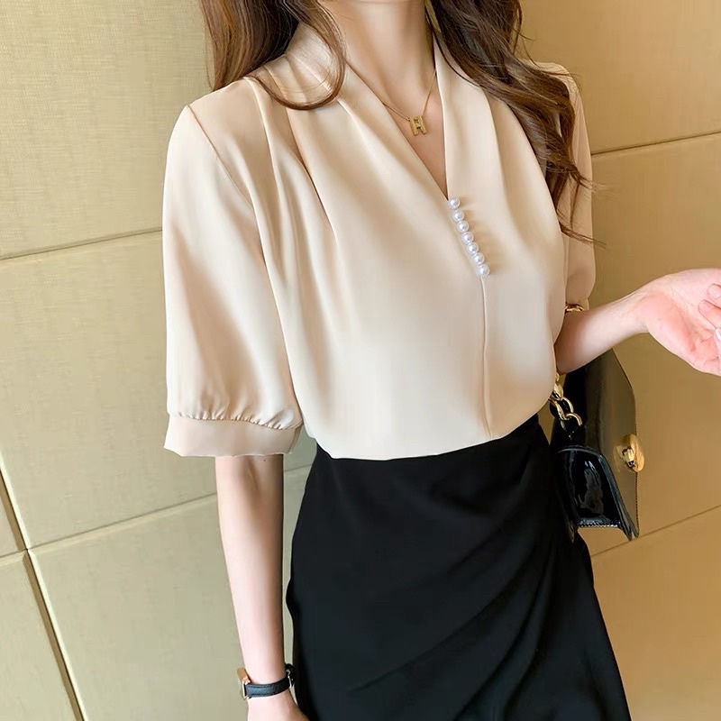 Áo sơ mi trắng ngắn tay cổ V đính ngọc - chất lụa hàn mềm mịn k nhăn nhàu A20