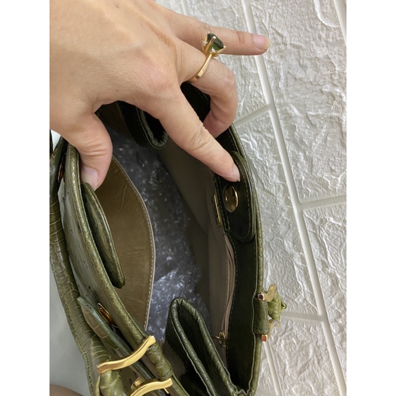 Túi cầm tay da đà điểu Ý-2-hands