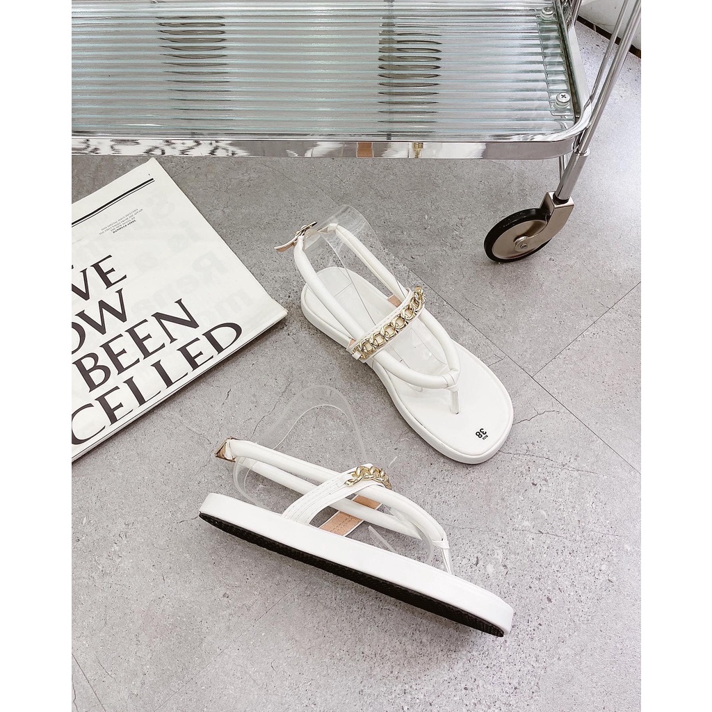 Giày xăng đan nữ đế bằng quai xỏ ngón cực xinh