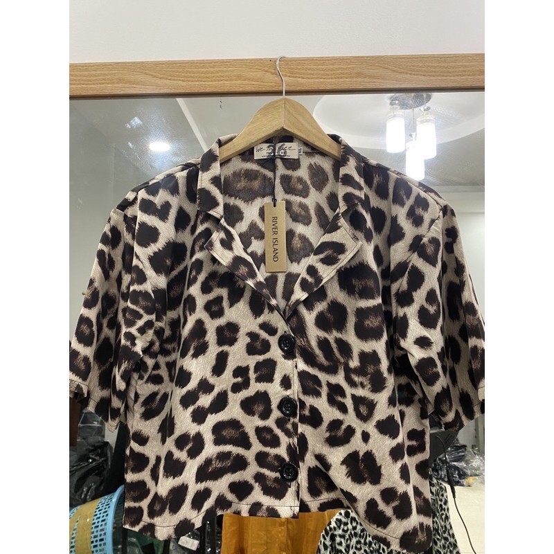 Áo sơ mi croptop bigsize cổ vest