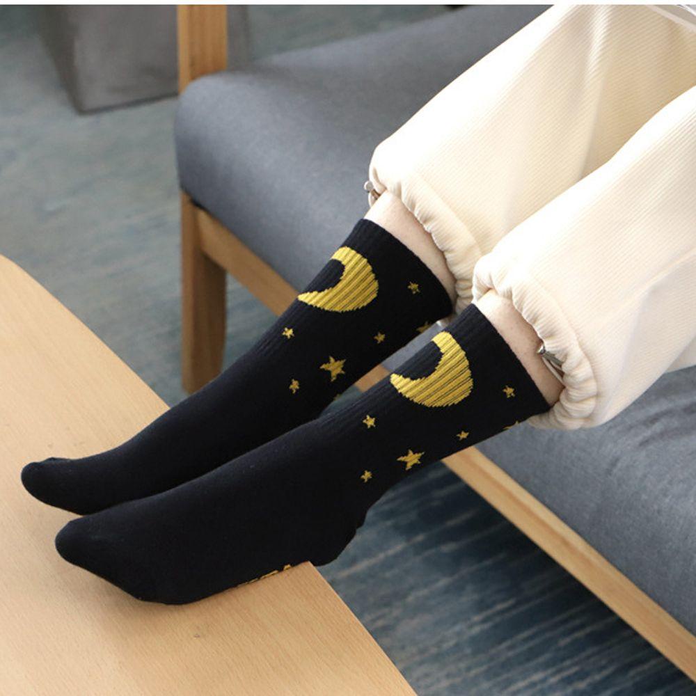 Đôi Vớ Thoáng Khí In Hình Hoạt Hình Nhật Bản Dành Cho Nữ