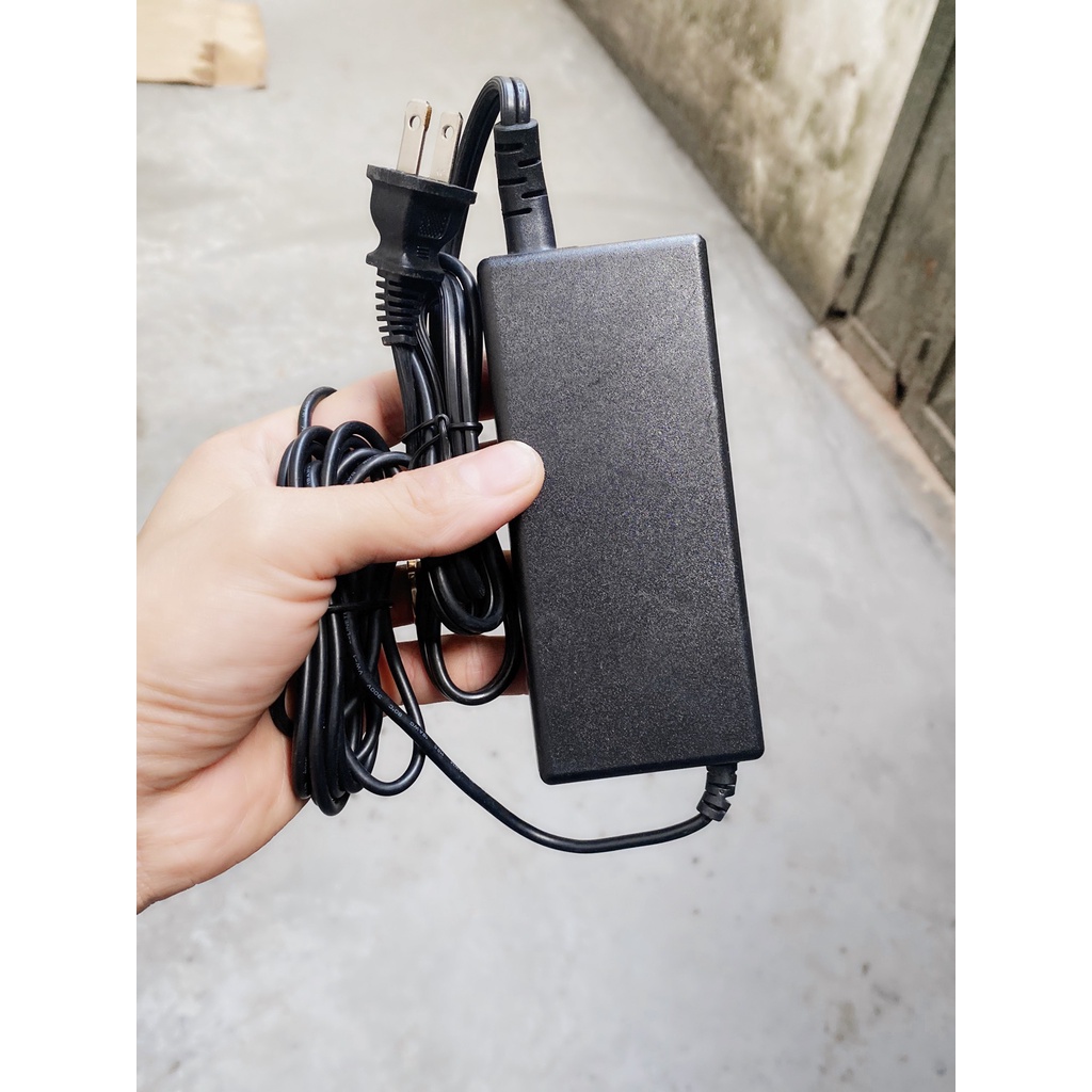 Adapter nguồn 12V 3.33A dùng cho hệ thống camera,màn hình máy tính