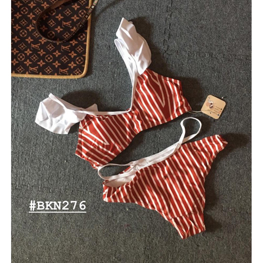 [BKN276] &lt;ÂU&gt; SET BIKINI KẺ ĐỎ CÁNH TIÊN