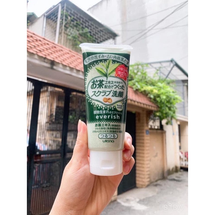 Sữa Rửa Mặt Tẩy Tế Bào Chết Utena Everish Nhật Bản 135g