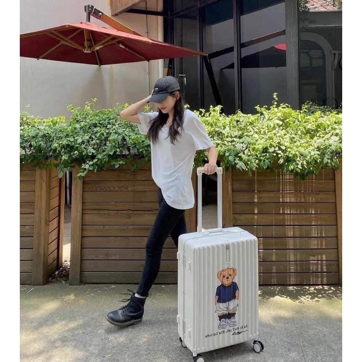 VALI 🐻 TTWN BEAR 🐻 size 20 & 24