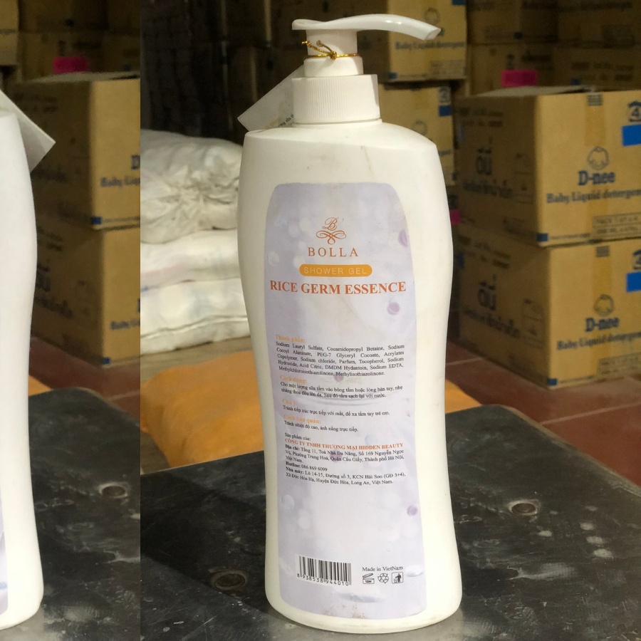 Sữa tắm nước hoa Bolla tinh chất gạo 650ml dưỡng ẩm thơm lâu trắng da toàn thân lưu hương lâu ,dịu nhẹ hàng chính hãng
