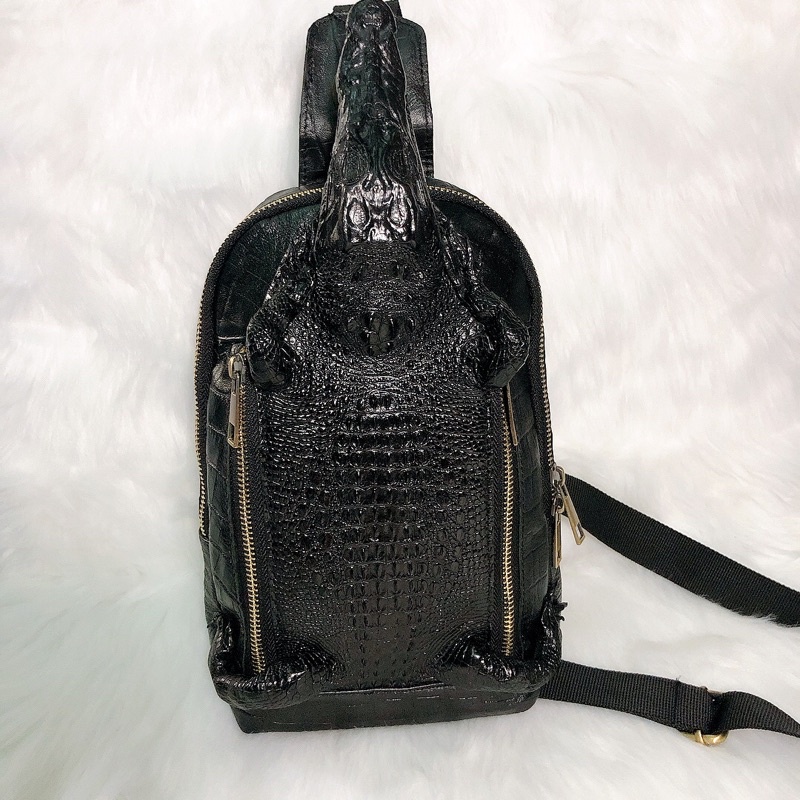Túi đeo chéo nam, nguyên con cá sấu con, phối da bò, kích thước 26cm-17cm