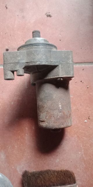 Củ đề xe máy chế mô tơ giảm tốc