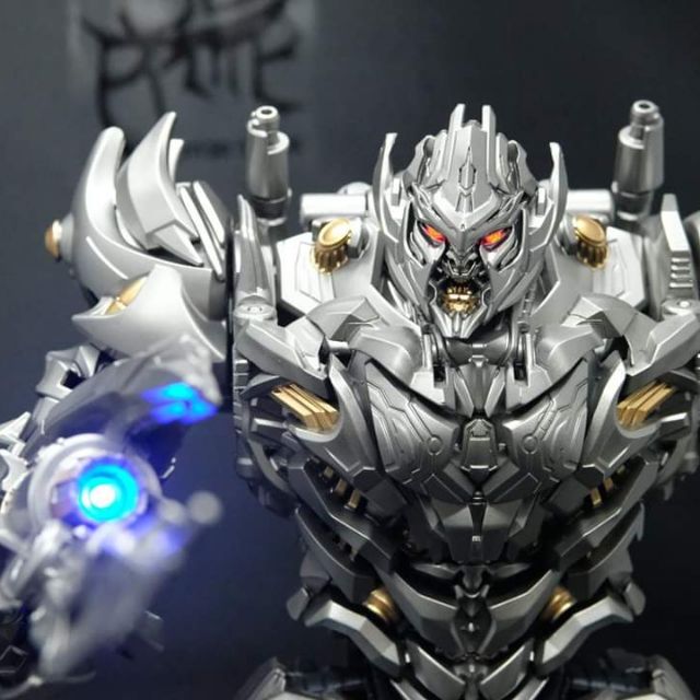 Mô hình Megatron - Black Mamba LS06/06S