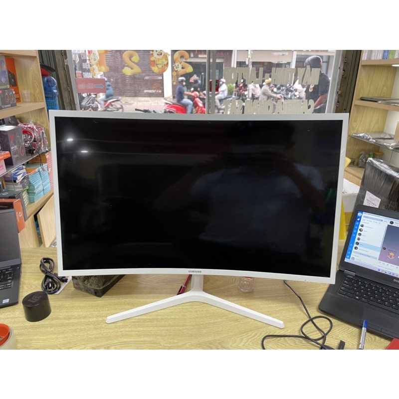 Màn hình LED F395 cong 32 inch của SAMSUNG 32 - LC32F395WNXZA FullHD | BigBuy360 - bigbuy360.vn