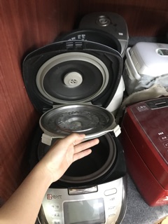 Nồi cơm điện Nhật bãi Tiger JKF-A 1l