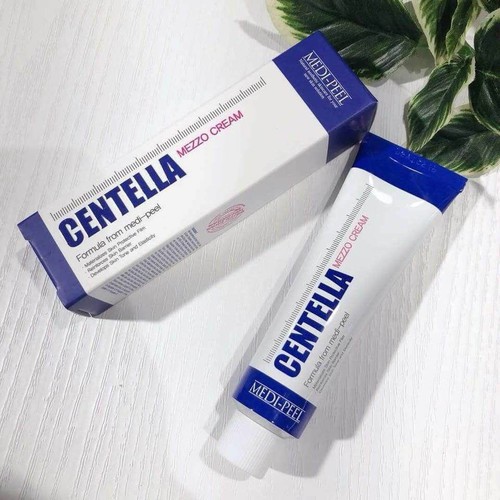 Kem Rau Má Giảm Mụn Phục Hồi Da MediPeel Centella Mezzo Cream