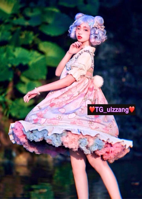 Tùng váy LOLITA rainbow phồng xoè cosplayer
