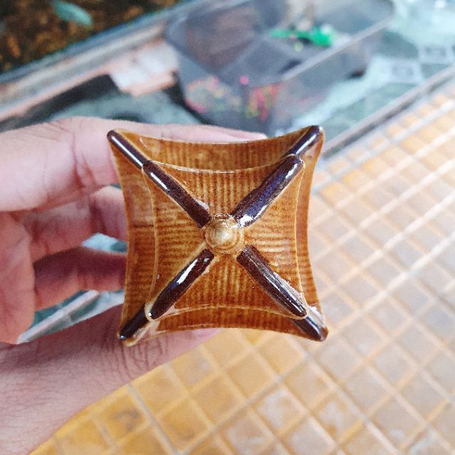 THÁP TRANG TRÍ HỒ CÁ NON BỘ CAO 8CM RỘNG 4CM