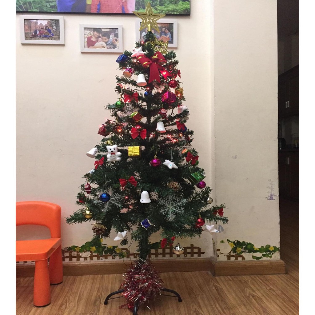 Cây thông NOEL 1,5M tặng kèm bộ đồ trang trí 100 món