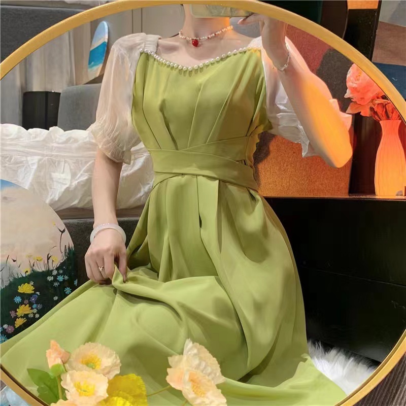 Đầm Midi Chiffon Dáng Chữ A Cổ Vuông Tay Phồng Đính Hạt Kiểu Vintage Dễ Thương