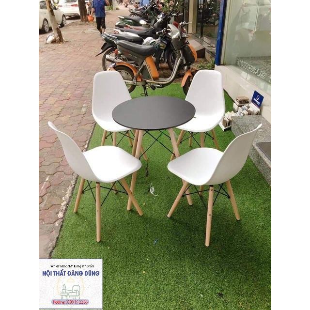 Bộ bàn ghế ban công, phòng khách Eames 1 bàn tròn 4 ghế, phù hợp không gian nội thất gia đình, quán cafe, quán trà sữa