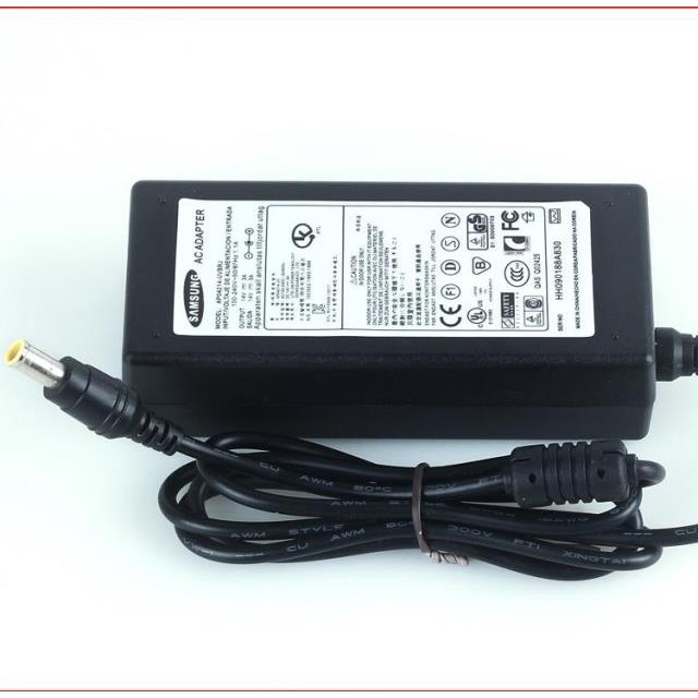 Sạc Nguồn Màn Hình SamSung 14V-3A chân kim chưa bao gồm dây nguồn