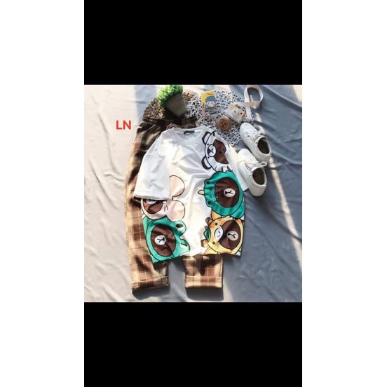 Set áo phông cotton và quần caro thô đũi