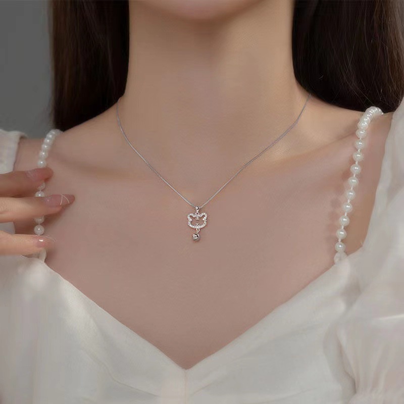 Vòng cổ Mặt Hình Con Hổ Kiểu Rỗng Đính Đá Đơn Giản Cho Nữ