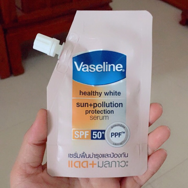 Vaseline dưỡng trắng toàn thân